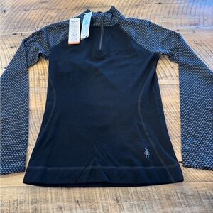 NEW Smartwool women’s Black Half-Zip Active Pullover with Patterned Sleeves